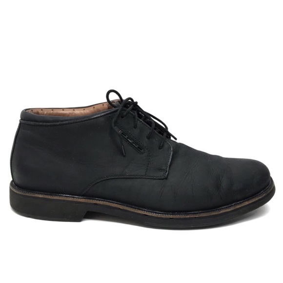 Clarks Other - CLARKS Unstructured Black Chukka Ankle Boots 13M